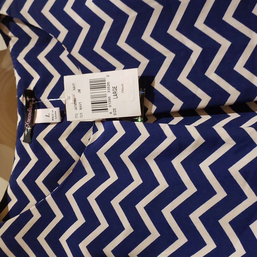 Chevron blue and white dress, New with tag, size large